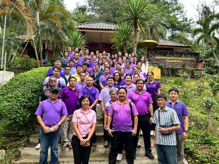 LINE_ALBUM_30968_251001_12